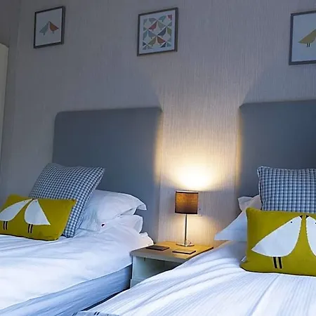 Hotel Hollicarrs - Long Lane 3*