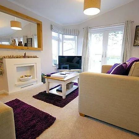 Hollicarrs - Long Lane Hotel